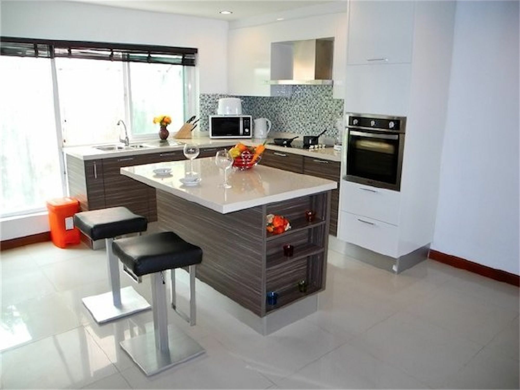 Sunrise 3 Bedrooms Modern Apartment In Nai Harn Rawai Dış mekan fotoğraf
